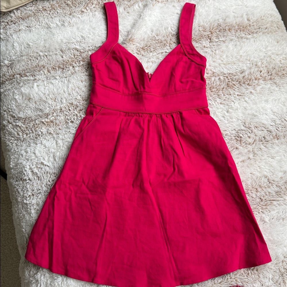Marciano fussia dress size 0 with pockets